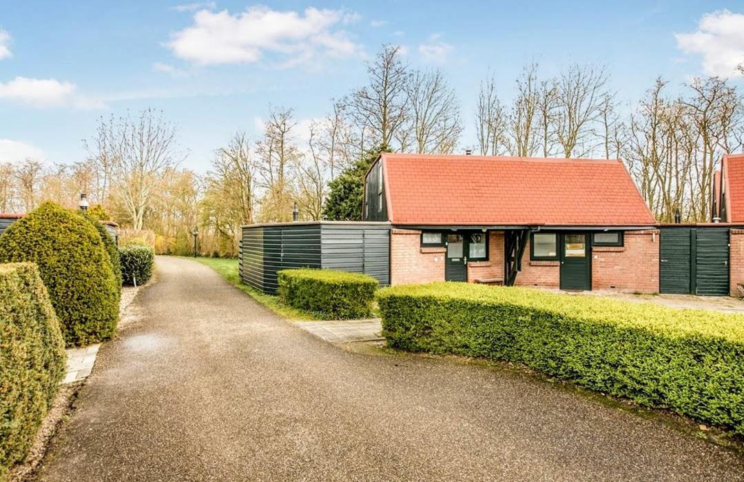 Luxe Vakantiehuisje In Prachtige En Rustgevende Omgeving Nieuwe-Niedorp Bagian luar foto